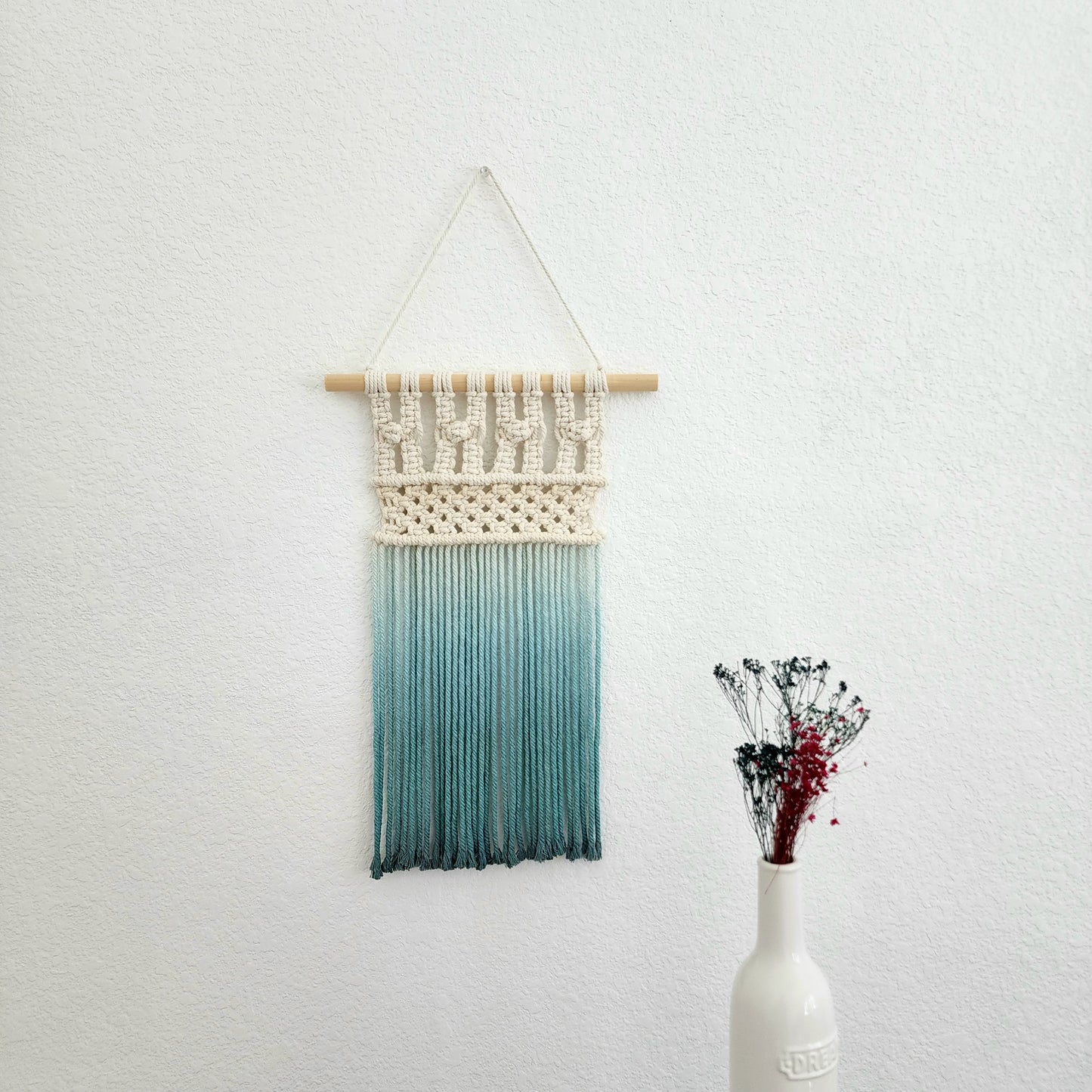 Ombre Handmade Macrame Tapestry Wall Art - 'Jane'