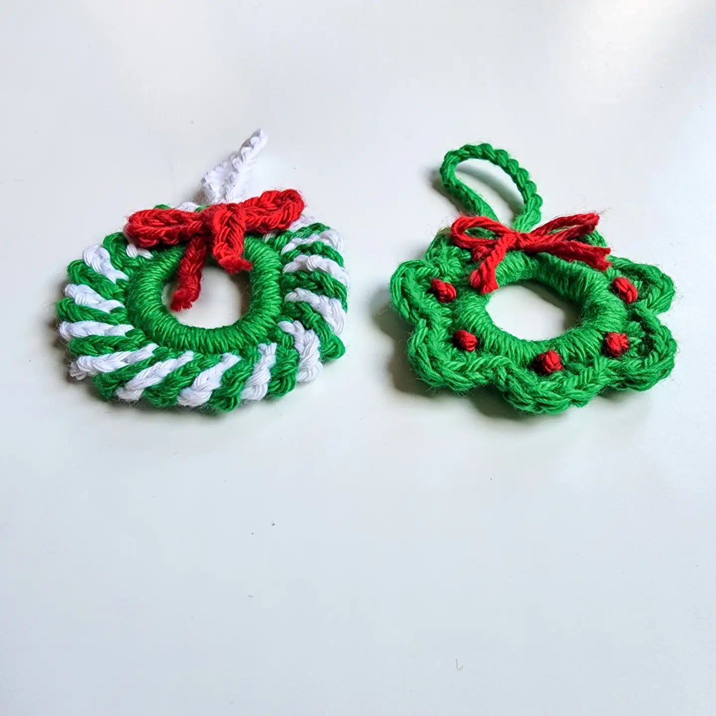 Crochet Swirl Wreath Christmas Ornament | Candy Cane Stripe | Pack of 3 - $5 each | WHOLESALE