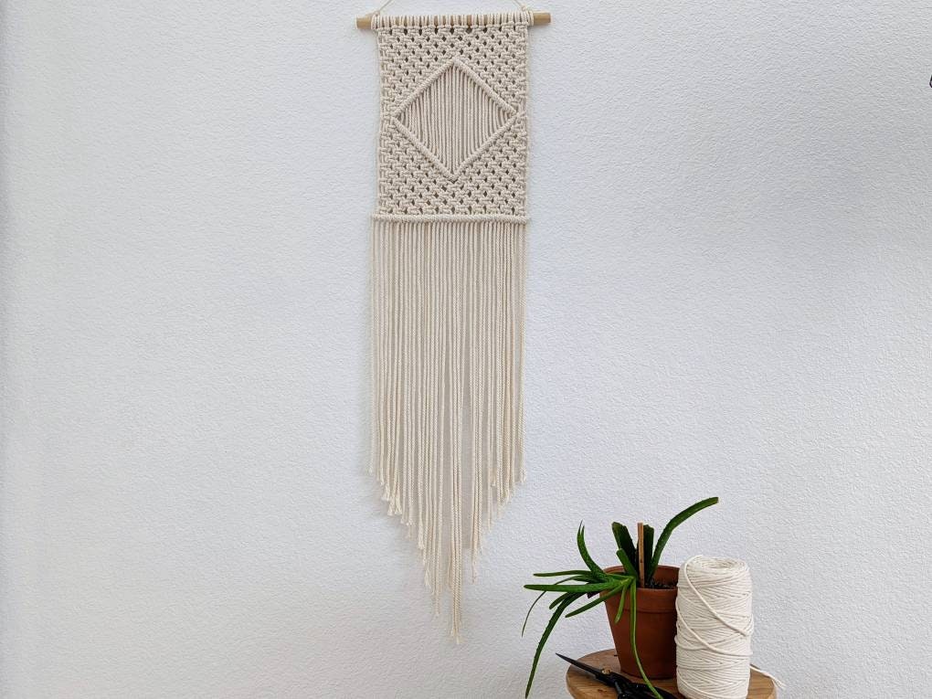 Macrame handmade Wall Hanging, Bohemian style Handwoven Tapestry, Natural cotton on wooden dowel, Minimalist Textile Art, Chic Macrame Art