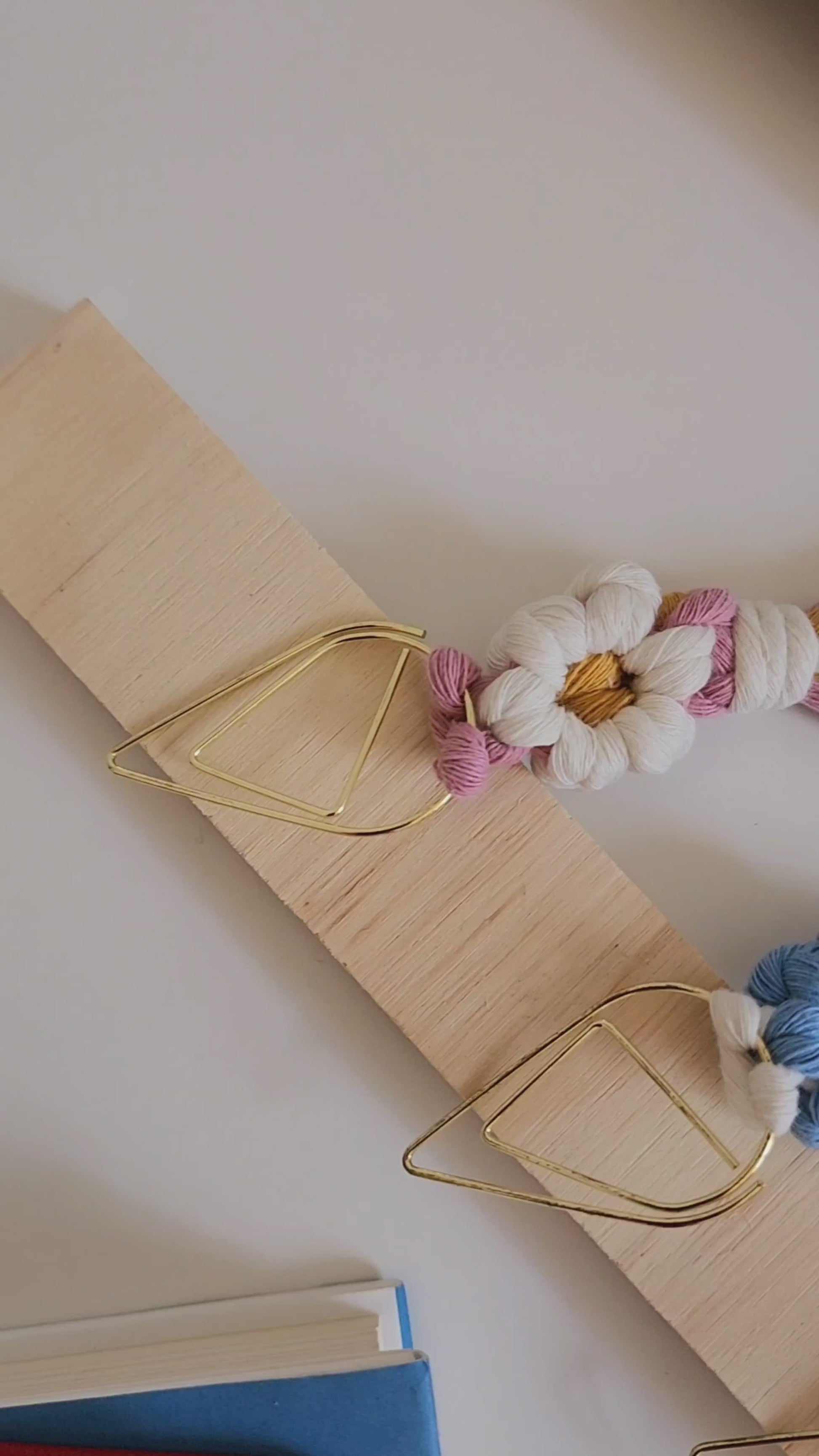 How to make a ribbon bookmark 