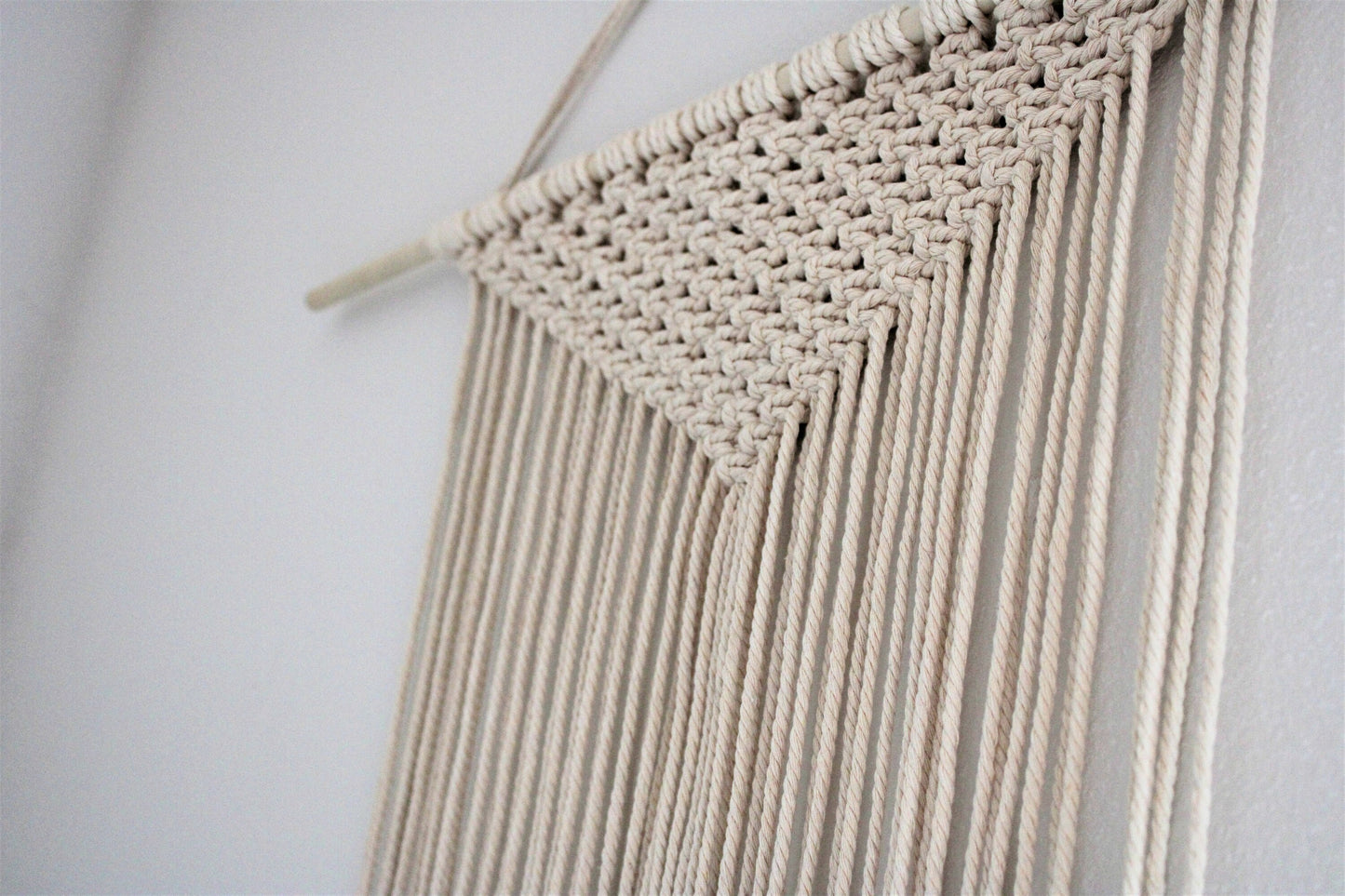 Large Handmade Minimalist wall hanging, Natural Off-White Boho Ombre tapestry, Macrame Art on wooden dowel with Cotton Cords, Chic Decor