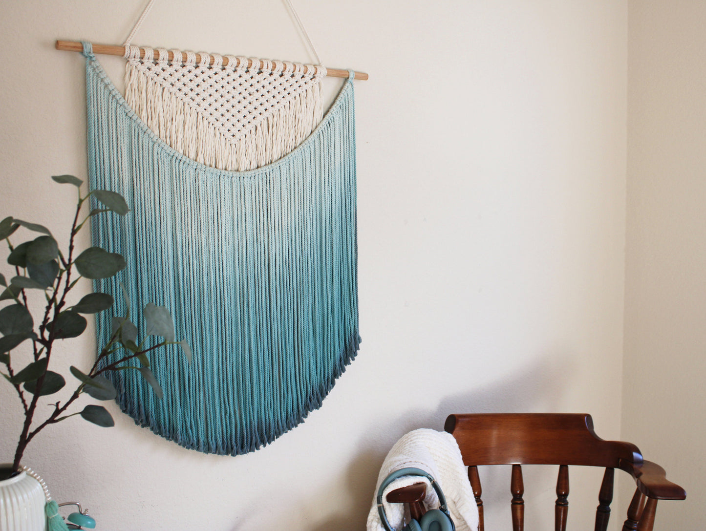 Handmade Macrame wall hanging in Ombre Teal Color, Bohemian home Decor, Handwoven and Dip-Dyed Tapestry, Chic Ombre Natural Cotton Art Piece